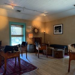 Treehouse Bar & Lounge - Interior