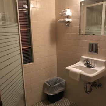 Marjo Motel - Stand up shower with hot water! - Hotels Near Me - Tower, Minnesota Marjo Motel - Stand up shower with hot water! - Hotels Near Me - Tower, Minnesota
