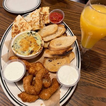 Mimi's Cafe - The appetizer trio! A little bit of everything. Probably the highlight of the meal. - Breakfast & Brunch Near Me - Henderson, Nevada Mimi's Cafe - The appetizer trio! A little bit of everything. Probably the highlight of the meal. - Breakfast & Brunch Near Me - Henderson, Nevada