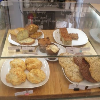 Café Pamenar - Coffee & Tea Near Me - Toronto, Ontario