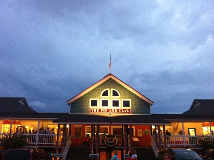 THE FIN AND CLAW CLOSED Updated April 2024 23 Reviews 790 Ocean