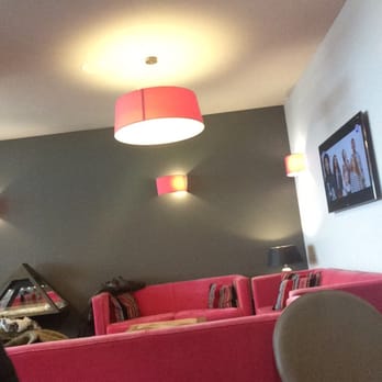 On 600 bien - Italian Near Me - Charleroi, WHT