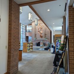 Roy & Helen Memorial Hall & Library - Beautiful building that I didn't know was here