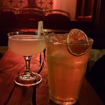 Drinksmith - Pirates Eye" und "Grenadilla Spilla (explosiver Geschmack). Das Paar kostet 21,50 €. - Cocktail Bars Near Me - Frankfurt, HE Drinksmith - Pirates Eye" und "Grenadilla Spilla (explosiver Geschmack). Das Paar kostet 21,50 €. - Cocktail Bars Near Me - Frankfurt, HE