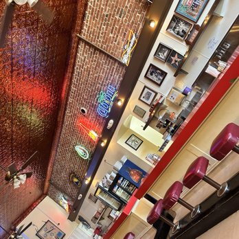 New Mecca Cafe - Dining area - Mexican Near Me - Pittsburg, California New Mecca Cafe - Dining area - Mexican Near Me - Pittsburg, California