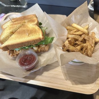 Cafe Mogoo - chicken chipotle sandwhich - Coffee & Tea Near Me - Los Angeles, California Cafe Mogoo - chicken chipotle sandwhich - Coffee & Tea Near Me - Los Angeles, California