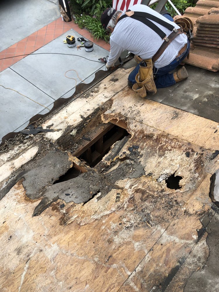 Slide of TWM Roofing