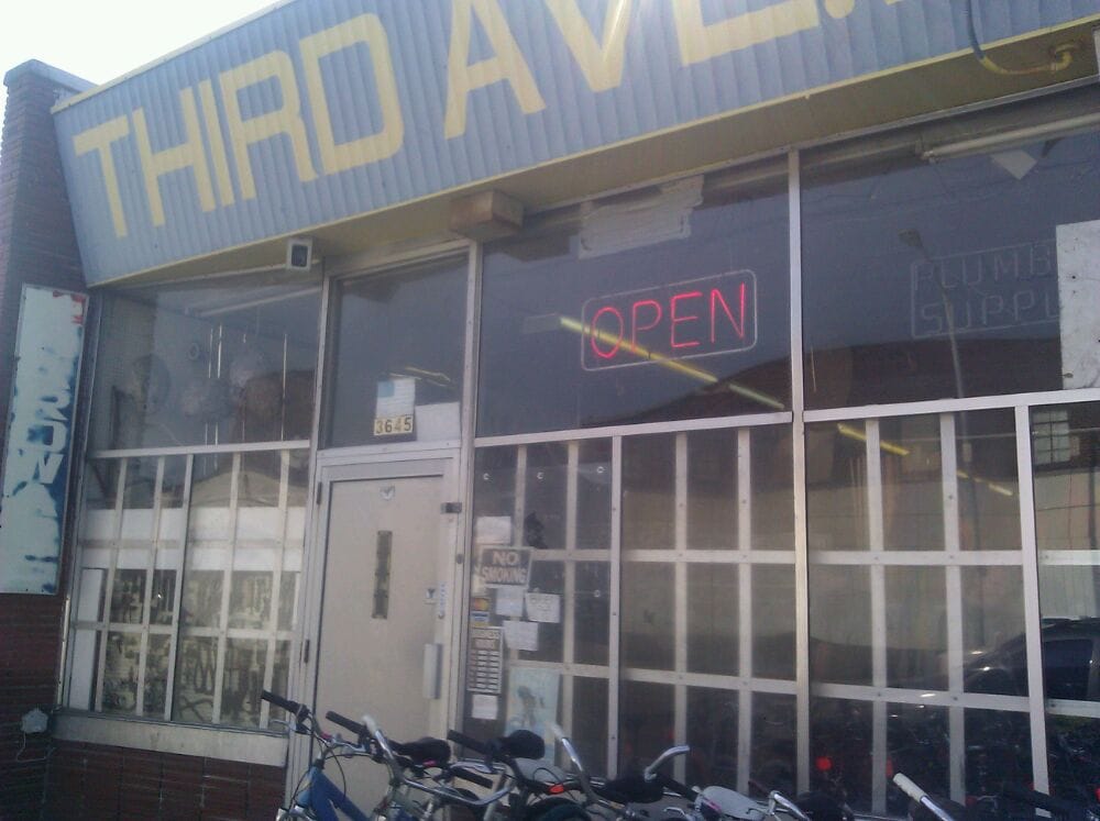 THIRD AVENUE HARDWARE Updated August 2024 11 Reviews 3645 3rd St, Detroit, Michigan