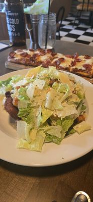 Nettie's Tavern by null