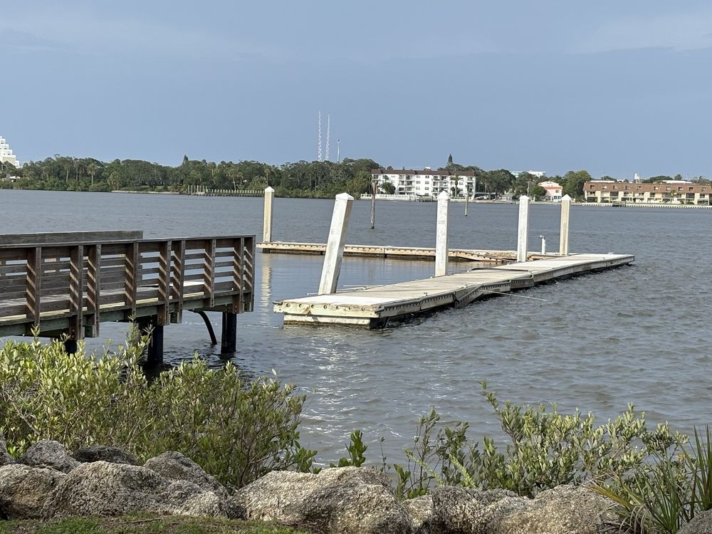 Manatee Island Park Image