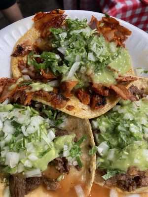 Estillo Tijuana Angels Tacos by null