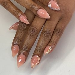 Klawz 4 Dollz Nails