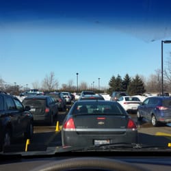 Macomb $2 Car Wash - 3 lanes and still packed on a nice day