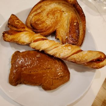 El Bolillo Bakery - Bakeries Near Me - Houston, Texas El Bolillo Bakery - Bakeries Near Me - Houston, Texas