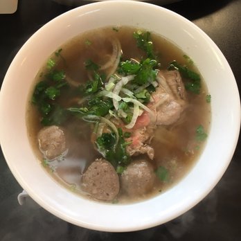 Saigon Restaurant - Beef Pho - Vietnamese Near Me - Tinley Park, Illinois