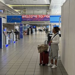 Jackson-Medgar Wiley Evers International Airport - Terminal