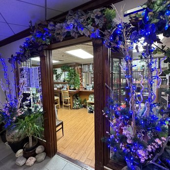 Sushi-Yama - the entrance to the sushi yama store - Sushi Bars Near Me - Grand Rapids, Michigan Sushi-Yama - the entrance to the sushi yama store - Sushi Bars Near Me - Grand Rapids, Michigan