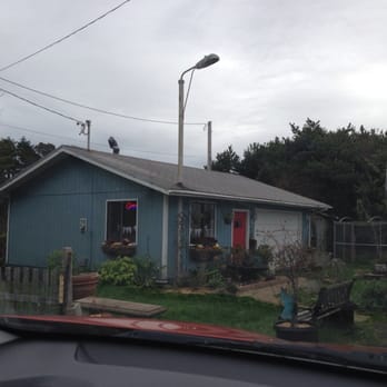 Maries Paw Spa - Pet Sitting Near Me - Waldport, Oregon Maries Paw Spa - Pet Sitting Near Me - Waldport, Oregon