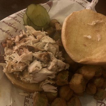 Dreamland BBQ - Chicken Sandwich - Barbeque Near Me - Duluth, Georgia Dreamland BBQ - Chicken Sandwich - Barbeque Near Me - Duluth, Georgia