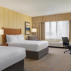 DoubleTree by Hilton Hotel London Ontario - Guest room