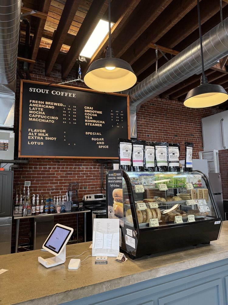 Stout Coffee House Logo