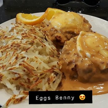 Mandys Cafe - Eggs Benny - Breakfast & Brunch Near Me - Bakersfield, California
