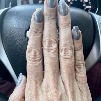 Fashion Nails - The morning after my SNS... one snapped just by me scratching my head! Unbelievable. - Nail Salons Near Me - New York, New York Fashion Nails - The morning after my SNS... one snapped just by me scratching my head! Unbelievable. - Nail Salons Near Me - New York, New York