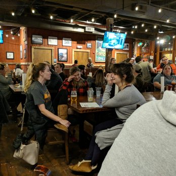 Edley's Bar-B-Que - Playing Friends trivia!! - Barbeque Near Me - Chattanooga, Tennessee Edley's Bar-B-Que - Playing Friends trivia!! - Barbeque Near Me - Chattanooga, Tennessee