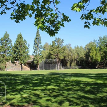 Mayfair Park - Parks Near Me - Simi Valley, California