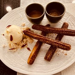 Hector's Kitchen - Churros for dessert