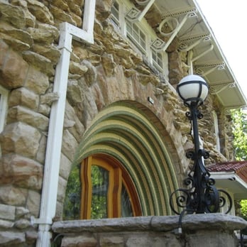 Mineral Hall - Colleges & Universities Near Me - Kansas City, Missouri