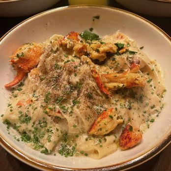 Five Kitchen & Bar - Pasta Fettuccine with lobster - New American Near Me - Cincinnati, Ohio