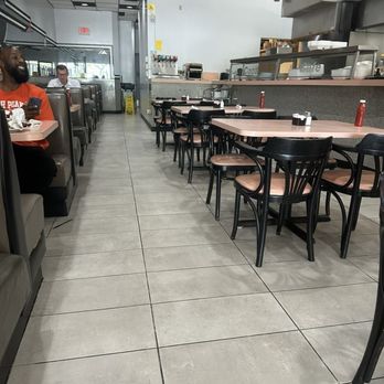Copans Cafe - Super clean - American Near Me - Pompano Beach, Florida Copans Cafe - Super clean - American Near Me - Pompano Beach, Florida
