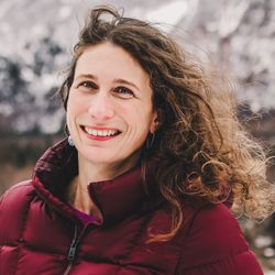 Boston Holistic Health Center - Meet Dr. Pillsbury, Naturopathic Doctor, Acupuncturist and Medical Director at Boston Holistic.