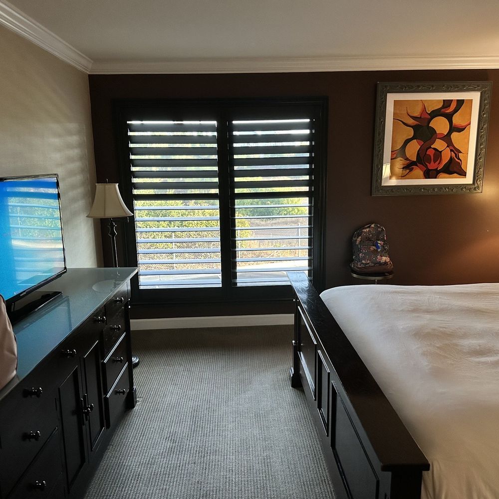 Cupertino Hotel - Windows - Hotels Near Me - Cupertino, California