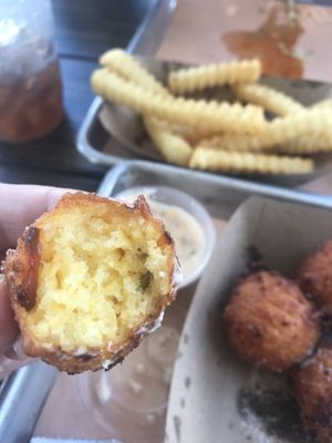 Lou's Luncheonette by null