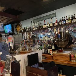 The Barrel Sport Bar And Grill - Bar area