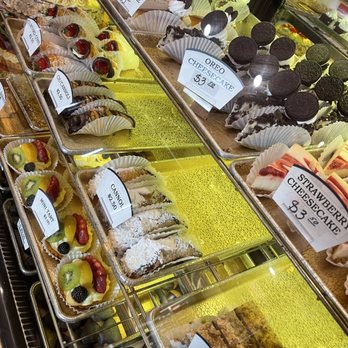 Maggie's Pastry - Bakeries Near Me - North Hollywood, California Maggie's Pastry - Bakeries Near Me - North Hollywood, California