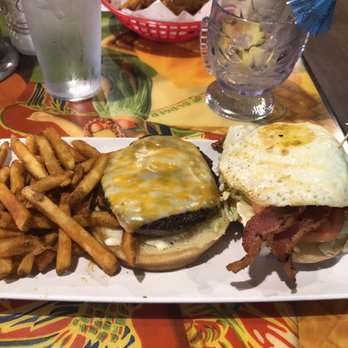 Cheeseburger In Paradise - The burger was delightful. - Burgers Near Me - Honolulu, Hawaii Cheeseburger In Paradise - The burger was delightful. - Burgers Near Me - Honolulu, Hawaii