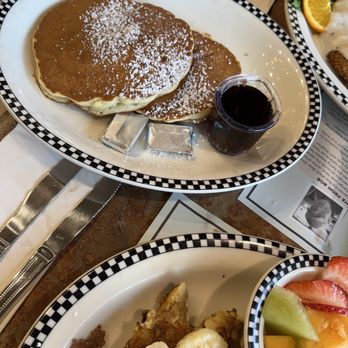 Black Bear Diner Buena Park - Diners Near Me - Buena Park, California Black Bear Diner Buena Park - Diners Near Me - Buena Park, California