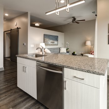 985 High - 985 High 1 Bedrooms living room - Apartments Near Me - Columbus, Ohio
