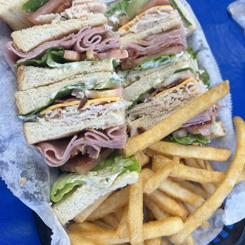 Barbara's Family Restaurant - Club - American Near Me - Ruskin, Florida