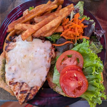 Crepevine Restaurants - The Sonoma w/no onion Fries + Salad - New American Near Me - San Jose, California