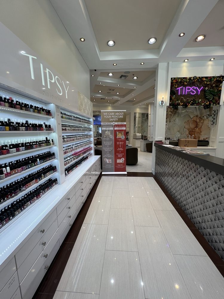 Tipsy Salonbar Image