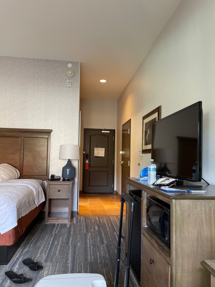 HAMPTON INN & SUITES SPRINGDALE/ZION NATIONAL PARK 380 Photos & 182