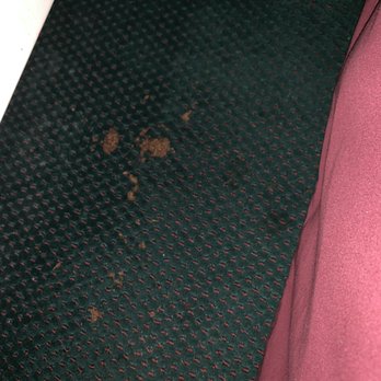Central Motel - A chunky, brown, substance between the wall and the bed. I think someone spit their wad of tobacco out on the floor. - Hotels Near Me - Inverness, Florida
