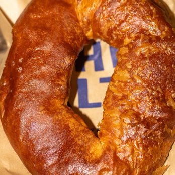 The Salty Donut - Honey sea salt cragel - Donuts Near Me - Tampa Bay, Florida The Salty Donut - Honey sea salt cragel - Donuts Near Me - Tampa Bay, Florida