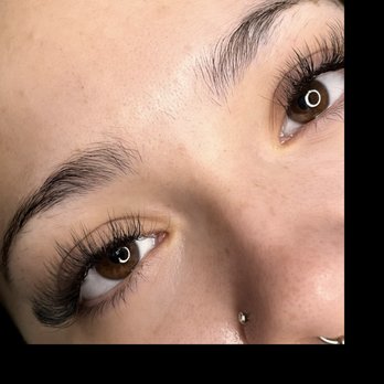 Beauty By Chi Dolls - Volume Lash Set - Eyelash Service Near Me Beauty By Chi Dolls - Volume Lash Set - Eyelash Service Near Me