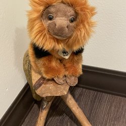 The Whittaker Inn - One decoration in the Tanzania room. So cute!