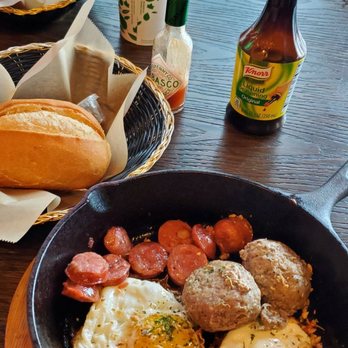 Cafe Opla - Filipino - Coffee & Tea Near Me - Seattle, Washington
